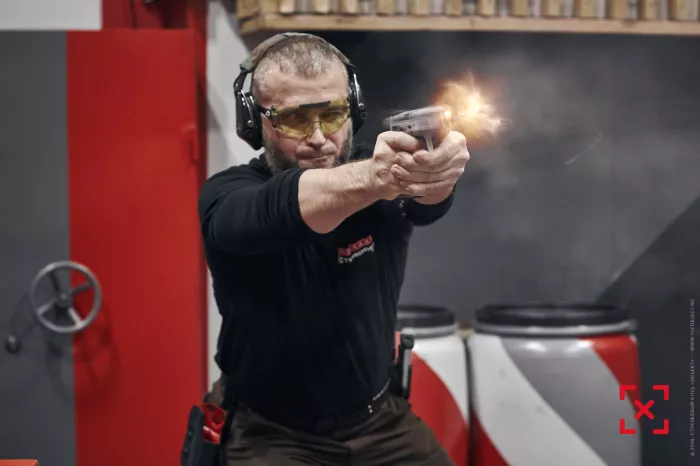 Стрелковый клуб "Emirates Shooting Equipment"