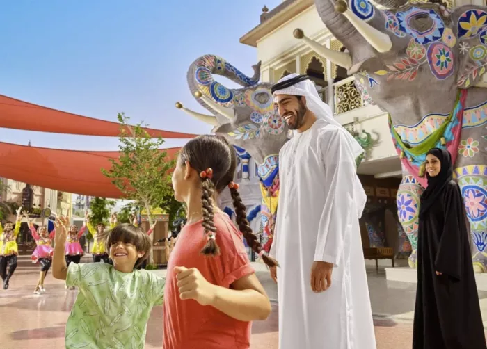 Тематический парк "Bollywood Parks"