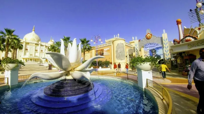 Тематический парк "Bollywood Parks"