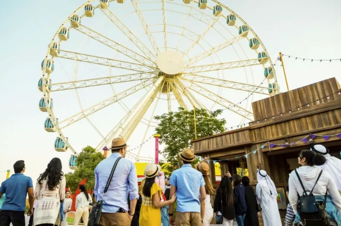 Тематический парк "Bollywood Parks"