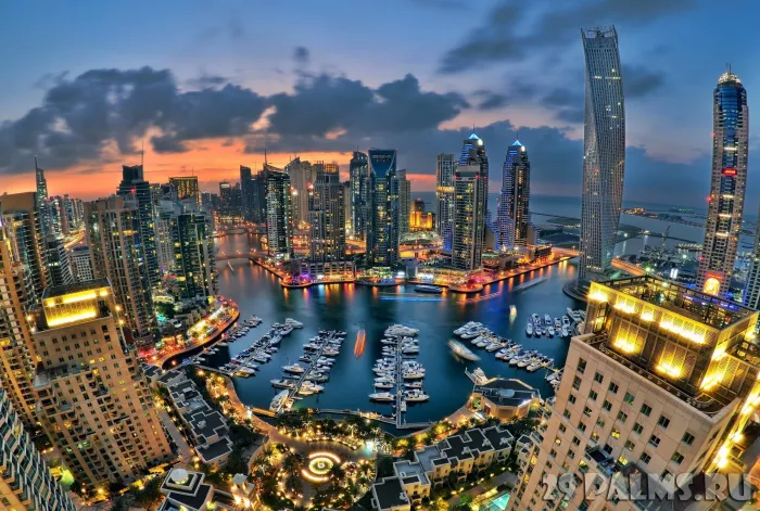 Городской пляж "Dubai Marina beach"