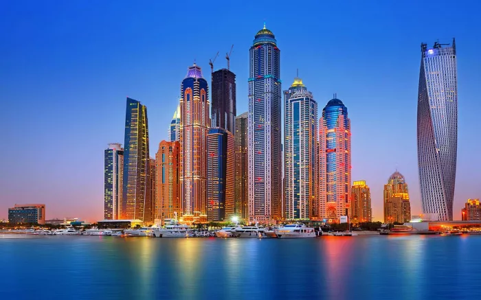 Городской пляж "Dubai Marina beach"