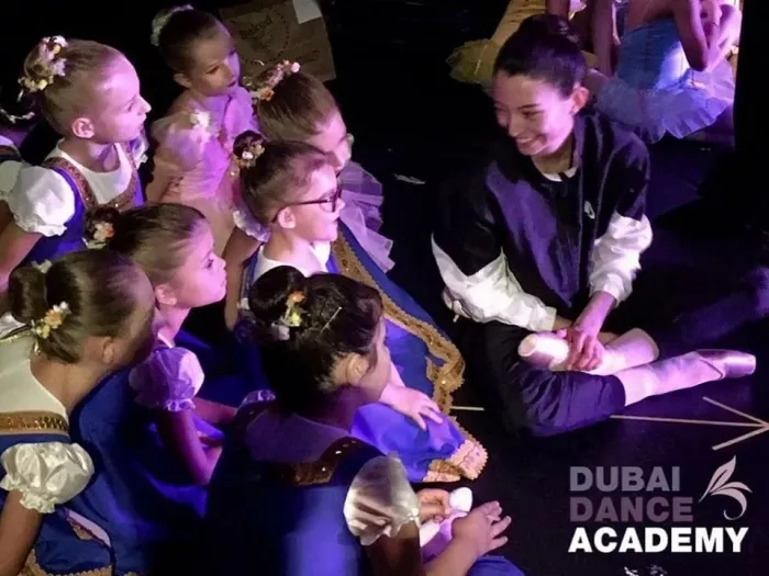 Школа танцев "Dubai Dance Academy"
