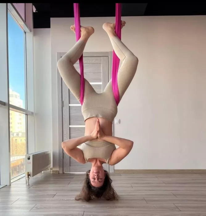 Студия фитнеса "Restretch"