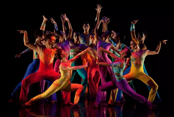 Школа танцев "The Buzz Dance Studio"