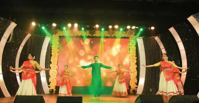 Школа танцев "Aadi Shakti Music & Dance"