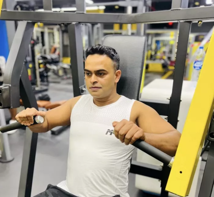 Фитнес "Leaders Fitness"
