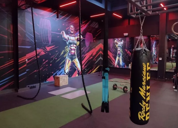 Фитнес «247 Gym»