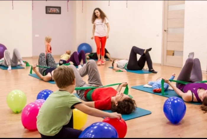 Студия фитнеса для мам "Relaxmama"