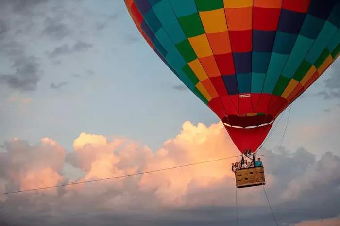 Полет на воздушном шаре "Hot Air Balloon Uae"