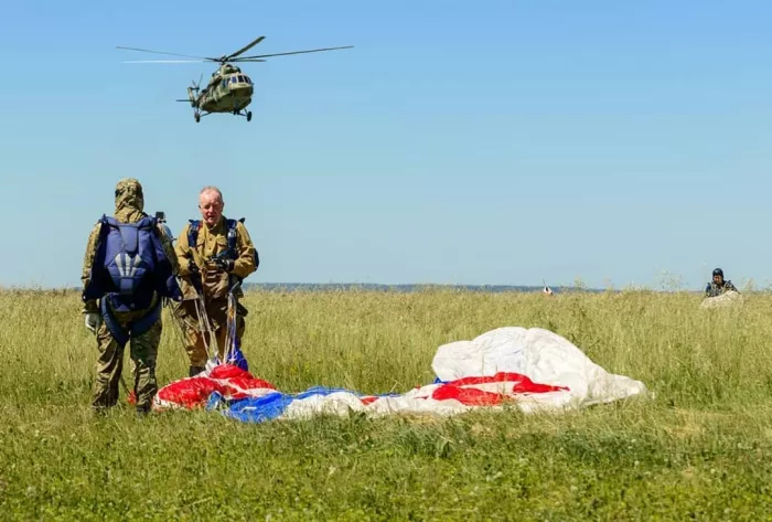 Аэроклуб "Dubai Ballooning" в Dar Al Maha Building Office