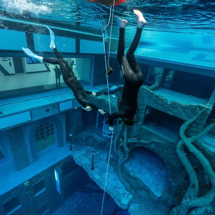 Дайвинг "Deep Dive Dubai"
