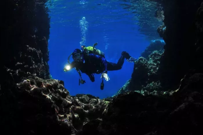 Дайвинг "Desert Sports Diving Club"
