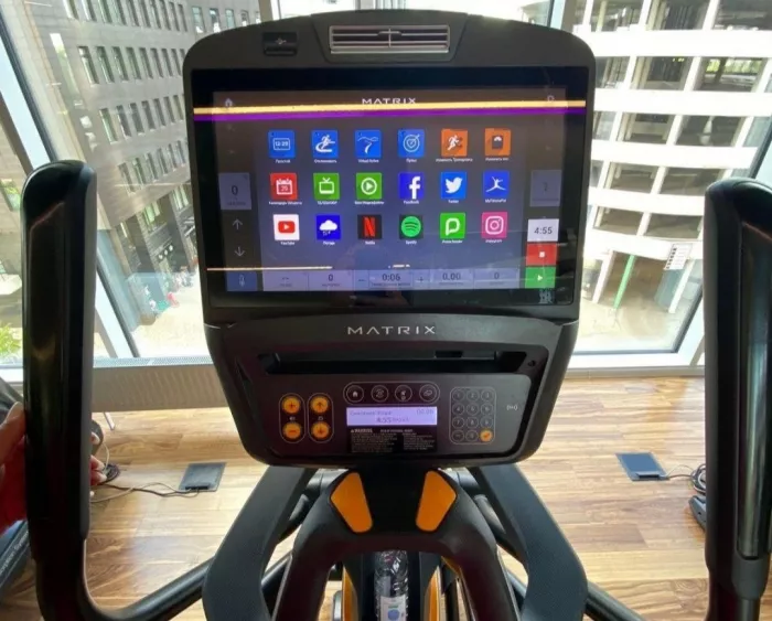 Фитнес клуб "XFIT"