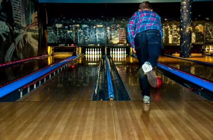 Боулинг-клуб "BowlingShow"