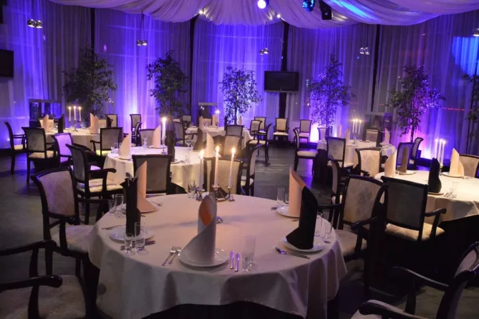 Ресторан "Delicioso Bistro & Restaurant"