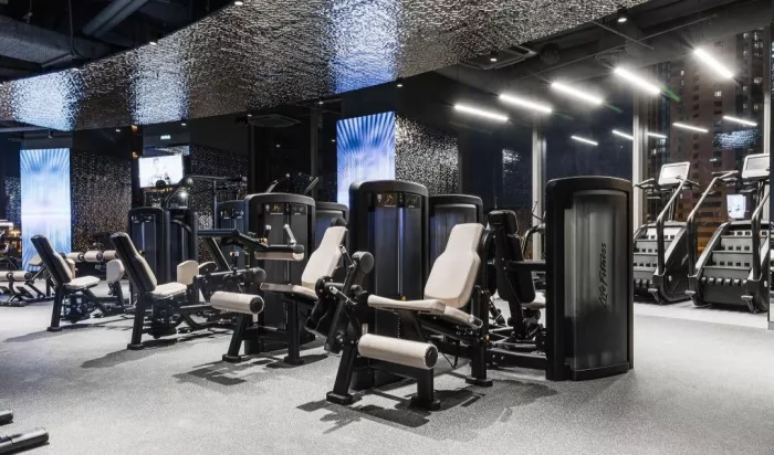 Фитнес клуб "Encore Fitness"