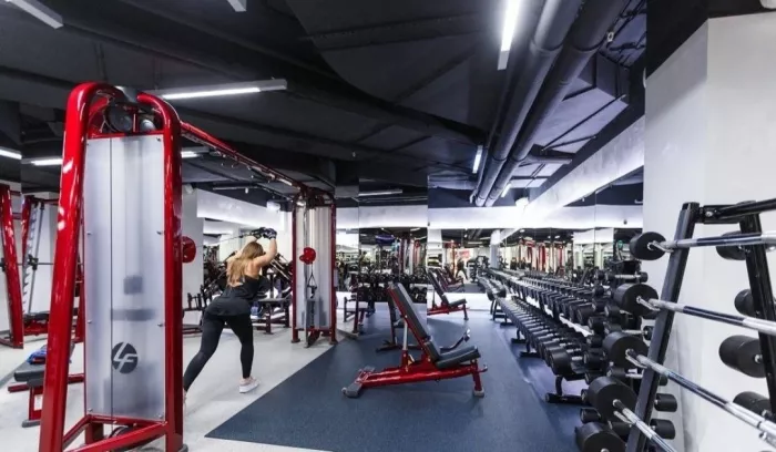 Фитнес-клуб Antares Xfit Premium на улице Шейнкмана