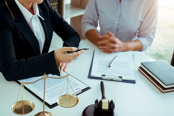 Юридическая компания "Smart Law"