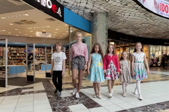 Детская модельная школа и агентство "Top Kids SPb" на Выборгском