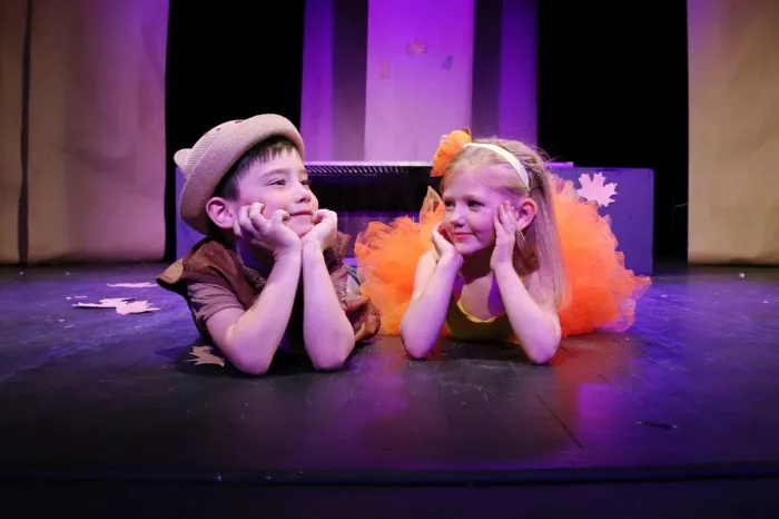 Школа моделей для детей "RosKids"