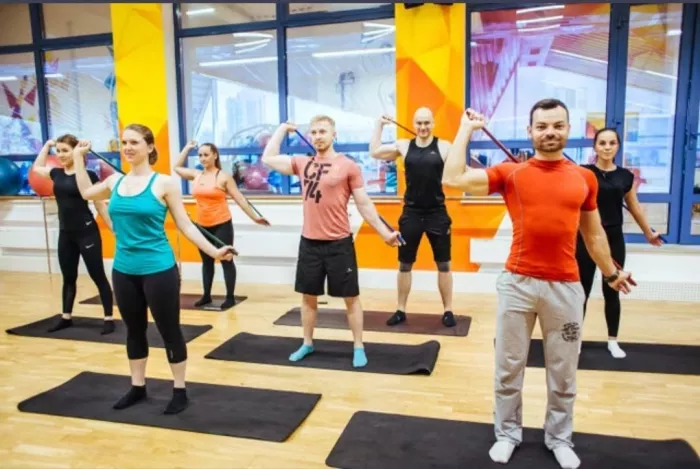 Фитнес клуб "AversFit"
