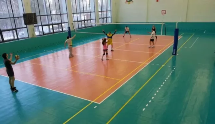 Спортивно-Оздоровительный комплекс "Локомотив -Изумруд"