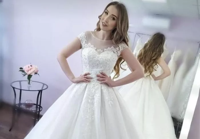 Магазин свадебных платьев "Amore Mio"