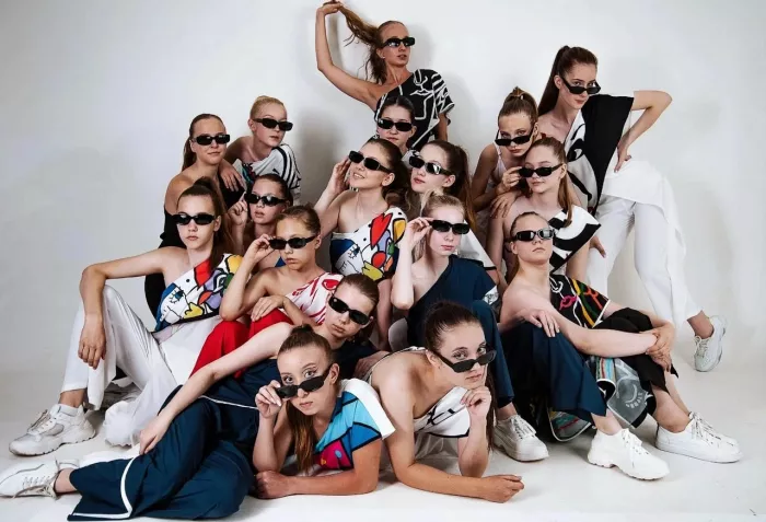 Модельное агентство "Maxi Models" на Старых Большевиков
