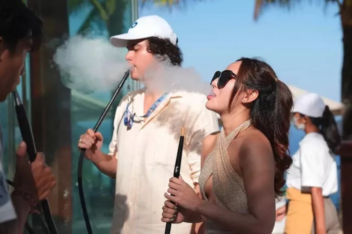Пляжный Клуб «Oneeighty Dayclub»