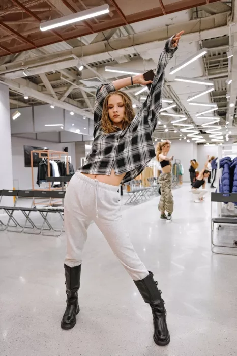 Модельное агентство "Maxi Models" на Амундсена