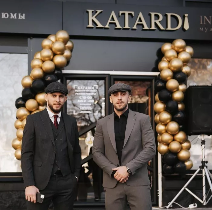 Магазин мужских костюмов и обуви "Katardi"