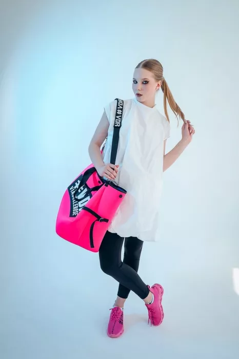 Модельное агентство "Maxi Models" на Вильгельме де Геннина