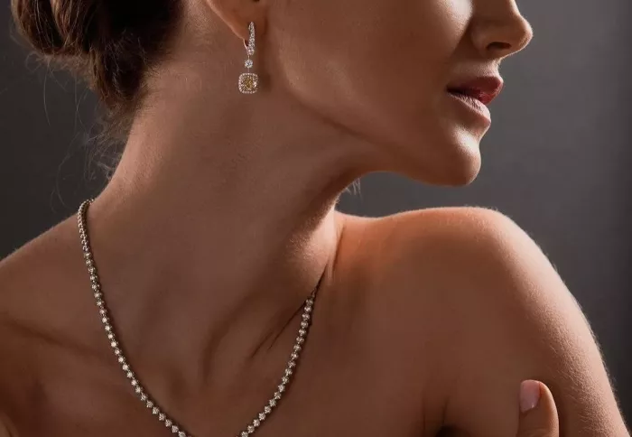 Сеть ювелирных салонов "MIUZ Diamonds"