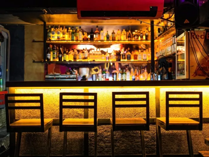 Паб "Hemingway's"