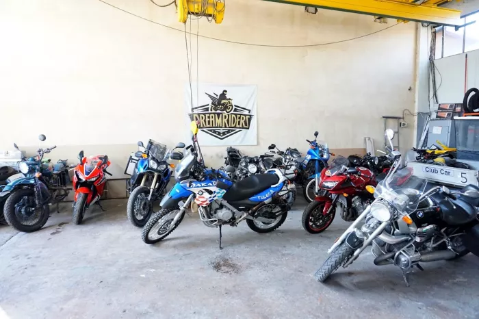 Пункт проката мотоциклов "DreamRiders"
