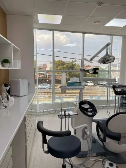 Стоматологическая клиника "2f Clinic"