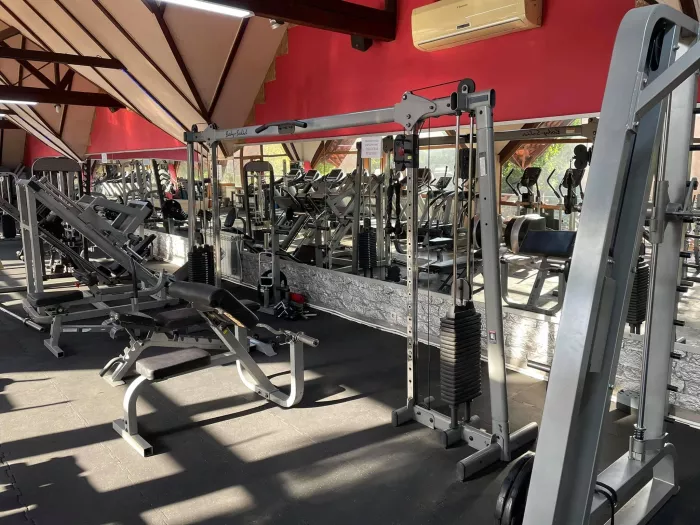 Фитнес-клуб "Action Fitness"