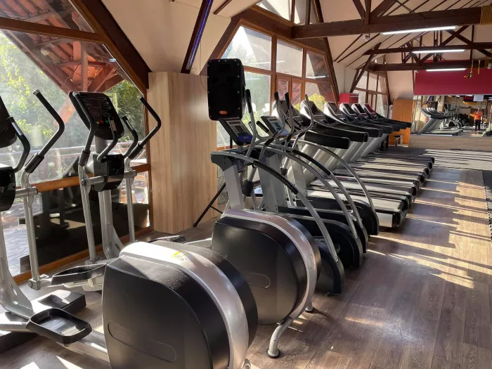 Фитнес-клуб "Action Fitness"