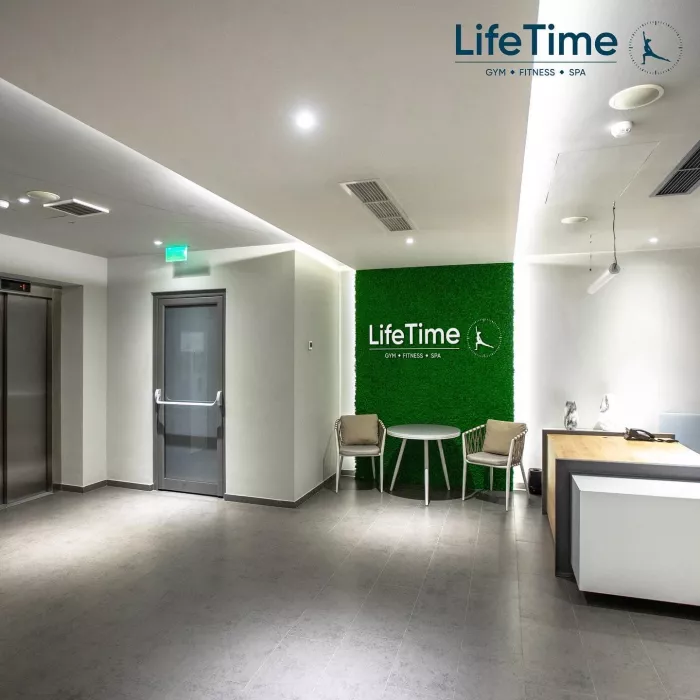 Фитнес-клуб " Life Time Premium"