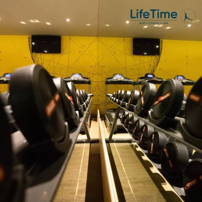Фитнес-клуб " Life Time Premium"