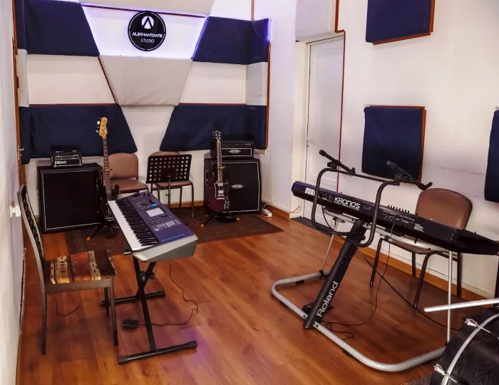 Студии звукозаписи "Alikhanyan's Studio"