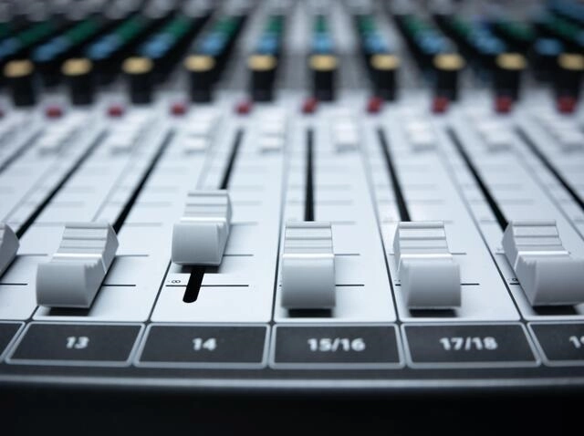 Студия звукозаписи "Wanenwan Studio"