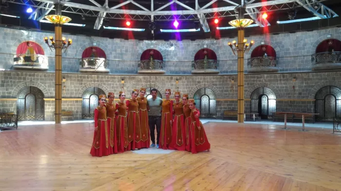 Школа танцев "Areni Dance Studio"