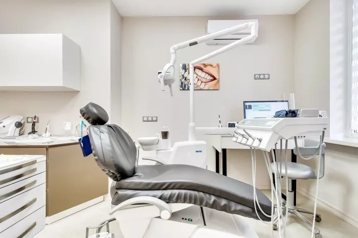 Стоматологическая клиника "Dental Clinic Dr. Markosyan"