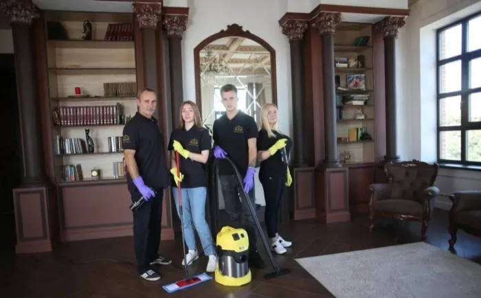 Профессиональная уборка "Premium Cleaning"