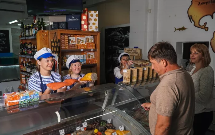 Магазин "Море рыбы" на Портовой