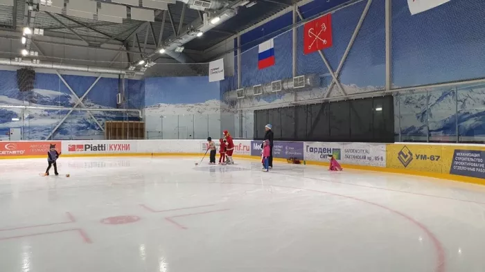 Школа Фигурного Катания "Серебряные Коньки"