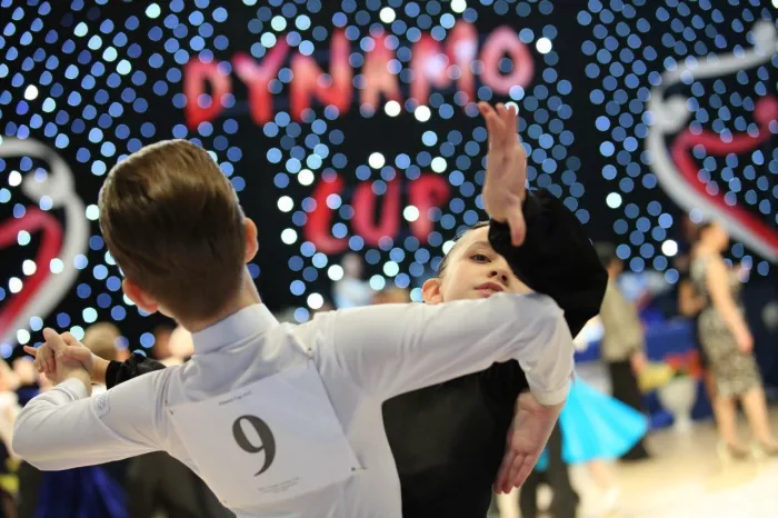 Школа современных танцев "Gloria Dance Club"