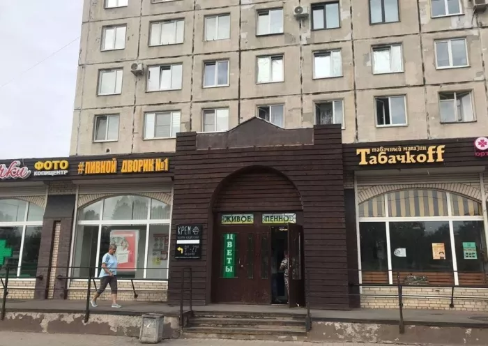 Магазин "Пивной Дворик №1" на Пискаревском проспекте